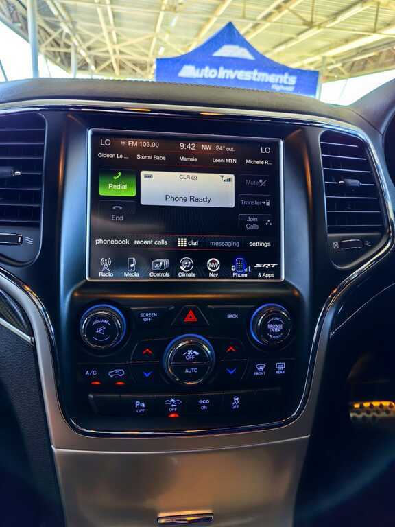 JEEP SRT8 GRAND CHEROKEE 6.4 SRT - 13