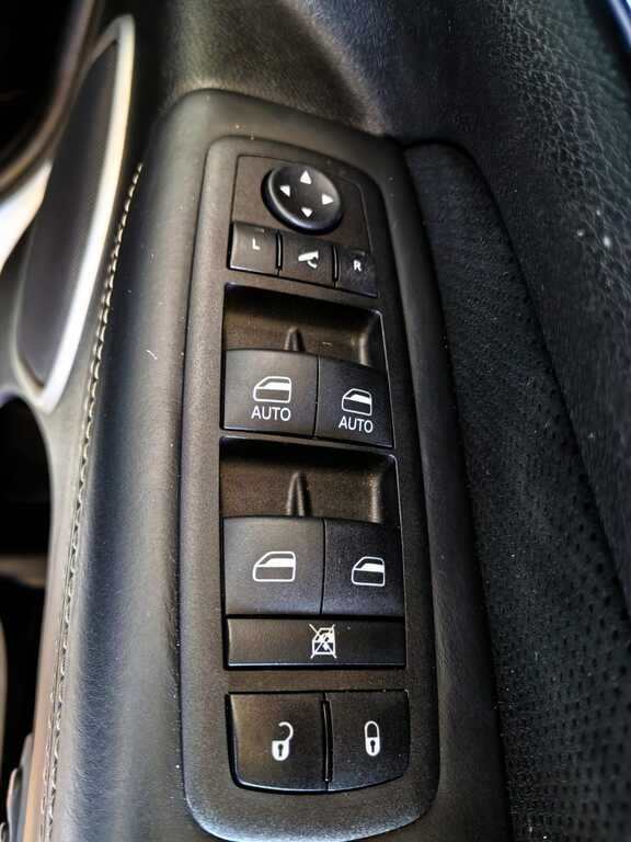 JEEP SRT8 GRAND CHEROKEE 6.4 SRT - 16