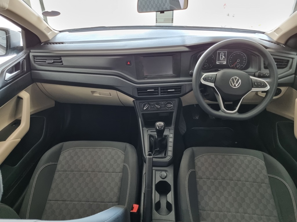 VOLKSWAGEN POLO CLASSIC POLO 1.6 - 11