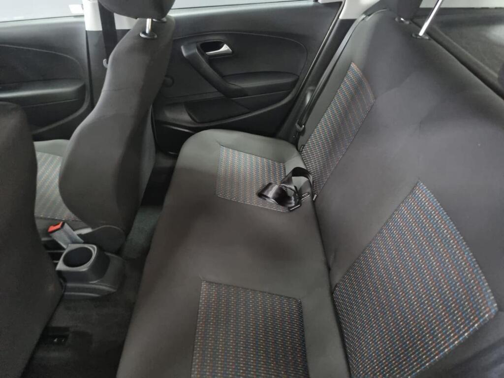VOLKSWAGEN POLO VIVO POLO VIVO 1.4 TRENDLINE (5DR)
