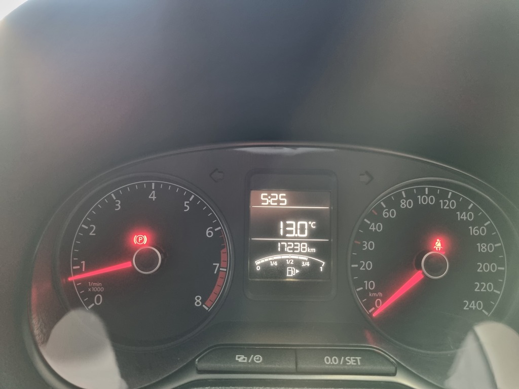 VOLKSWAGEN POLO VIVO POLO VIVO 1.4 TRENDLINE (5DR)