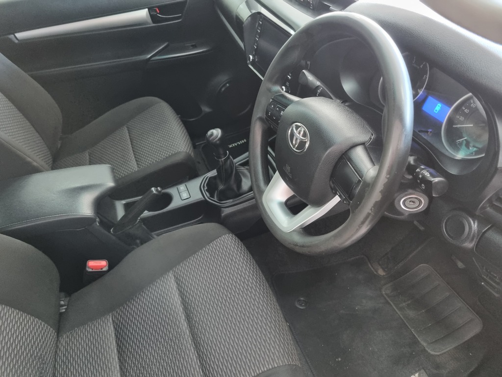 TOYOTA HILUX HILUX 2.4 GD-6 RB SRX P/U E/CAB