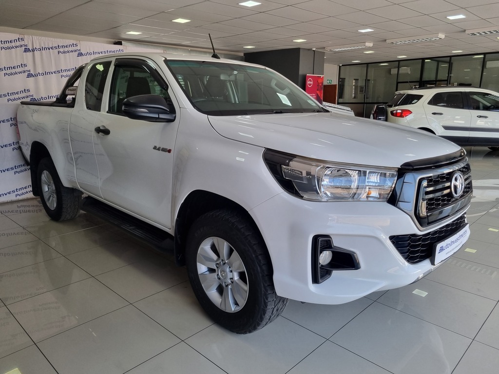 TOYOTA HILUX HILUX 2.4 GD-6 RB SRX P/U E/CAB