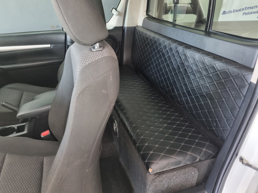 TOYOTA HILUX HILUX 2.4 GD-6 RB SRX P/U E/CAB