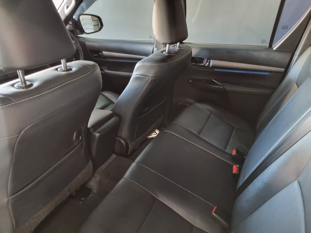 TOYOTA HILUX HILUX 2.8 GD-6 RB LEGEND A/T P/U D/C - 9