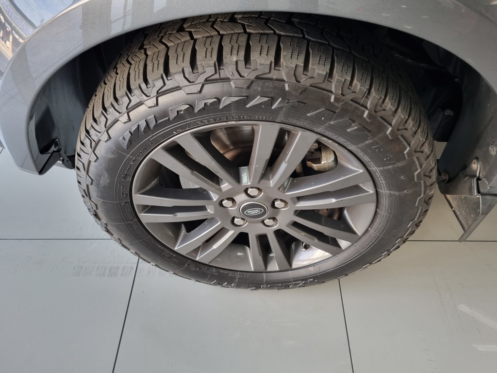 LAND ROVER DISCOVERY DISCOVERY 4 3.0 SD V6 GRAPHITE - 6