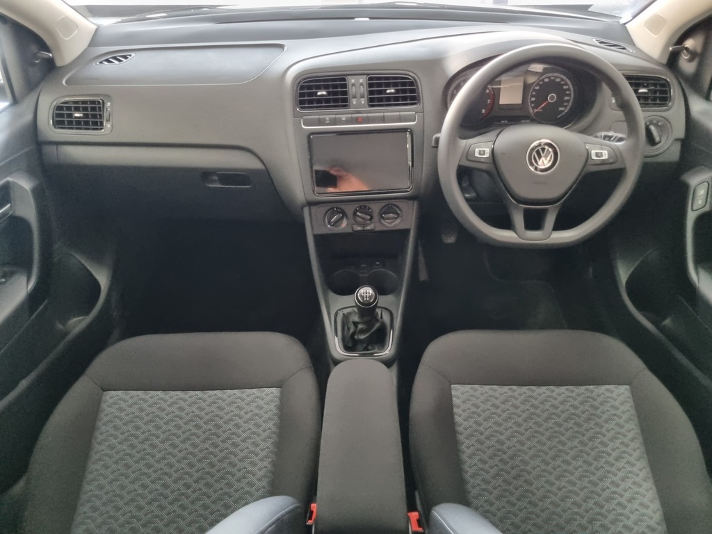 VOLKSWAGEN POLO VIVO POLO VIVO 1.4 LIFE (5DR) - 11