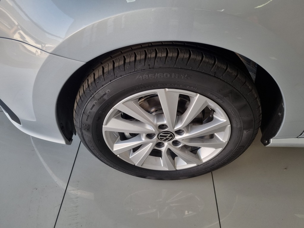 VOLKSWAGEN POLO VIVO POLO VIVO 1.4 LIFE (5DR) - 6