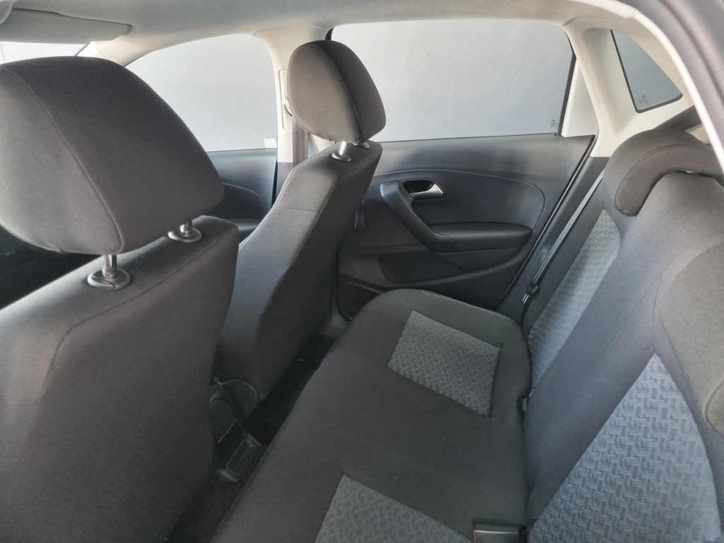 VOLKSWAGEN POLO VIVO POLO VIVO 1.4 LIFE (5DR) - 9