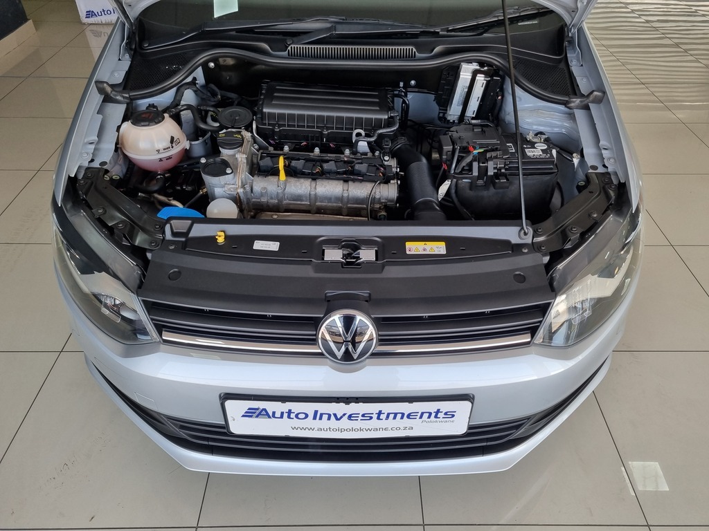 VOLKSWAGEN POLO VIVO POLO VIVO 1.6 COMFORTLINE TIP (5DR)