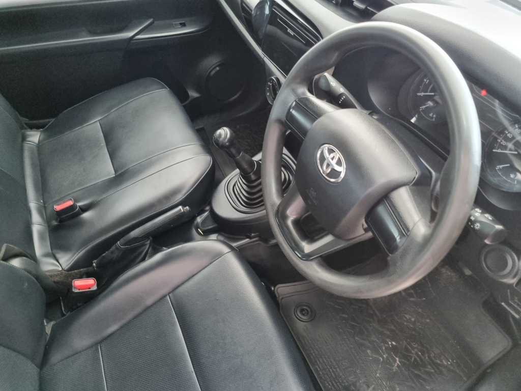 TOYOTA HILUX HILUX 2.4 GD S A/C P/U S/C