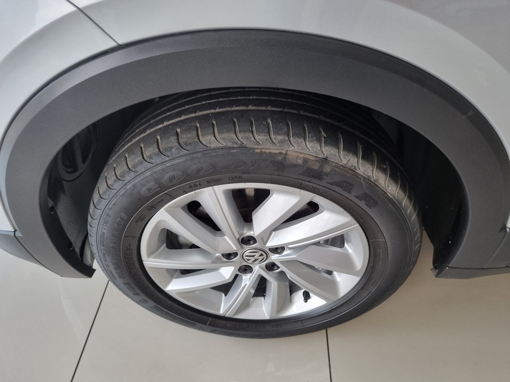 VOLKSWAGEN T-CROSS T-CROSS 1.0 COMFORTLINE DSG