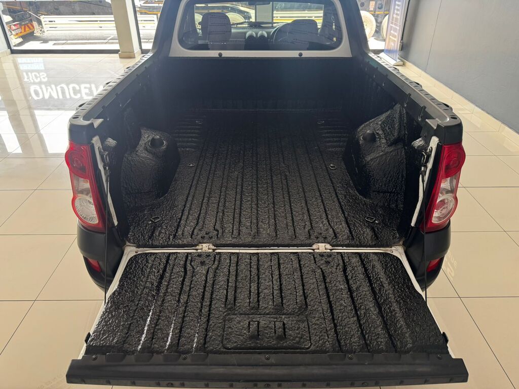 NISSAN NP200 NP200 1.6  A/C SAFETY PACK P/U S/C - 6