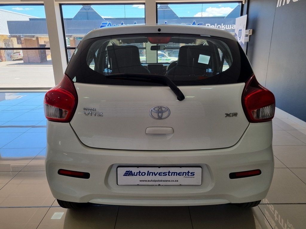 TOYOTA VITZ VITZ 1.0 XR AMT - 17