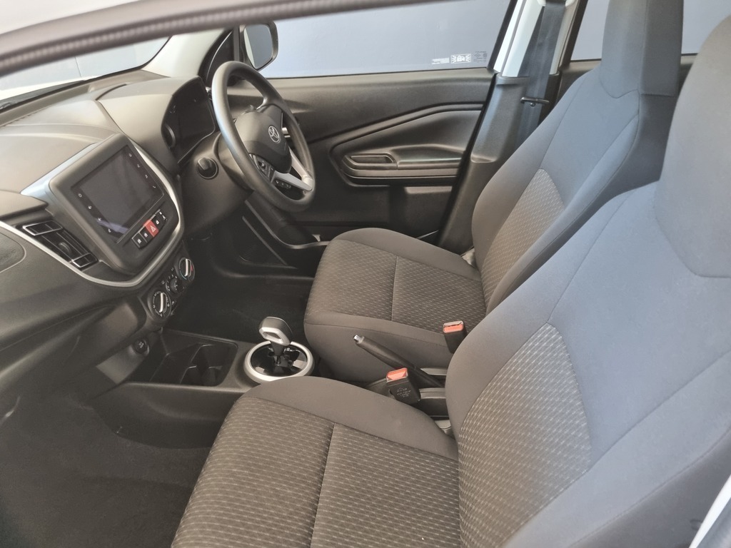 TOYOTA VITZ VITZ 1.0 XR AMT - 8