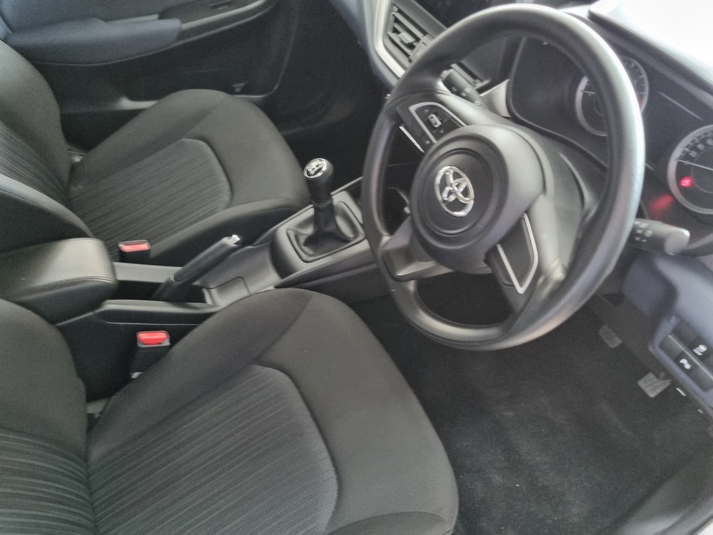 TOYOTA STARLET STARLET 1.5 Xi