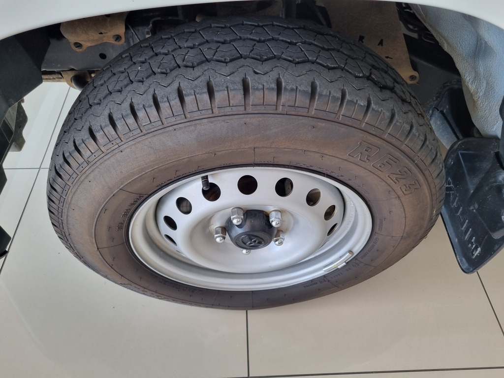 TOYOTA HILUX HILUX 2.4 GD S A/C P/U S/C