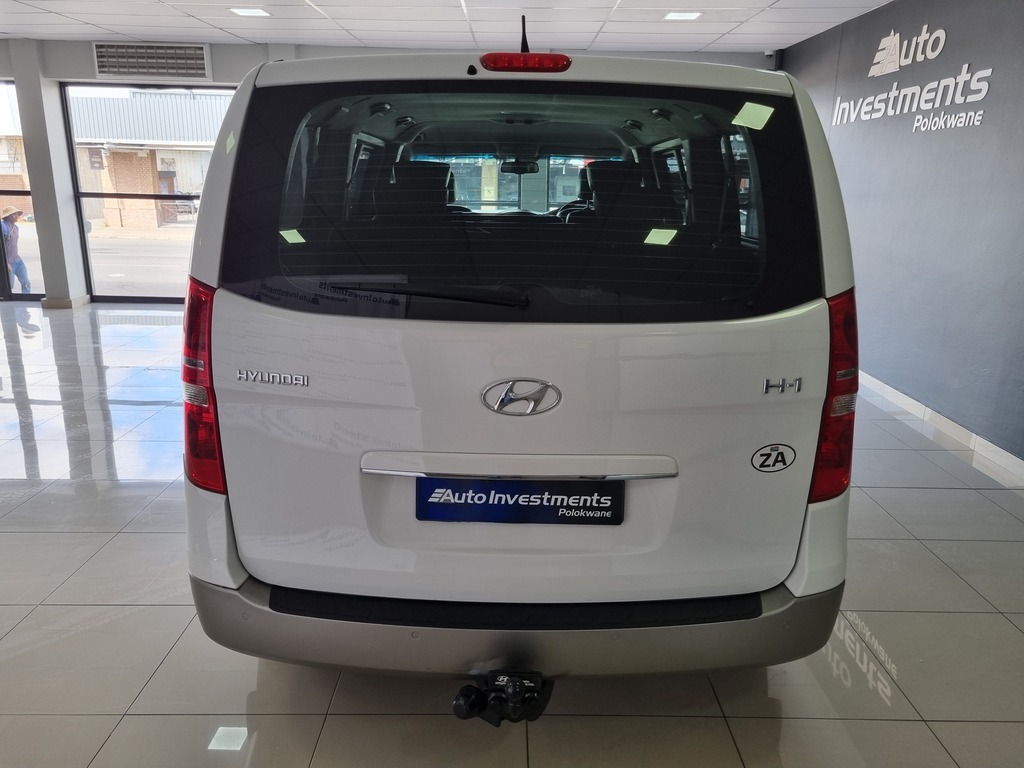 HYUNDAI H-1 H-1 2.5 CRDI A/T/ 2.5 ELITE A/T
