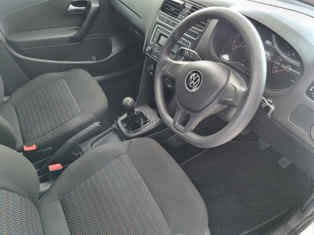 VOLKSWAGEN POLO VIVO POLO VIVO 1.4 TRENDLINE (5DR) - 13