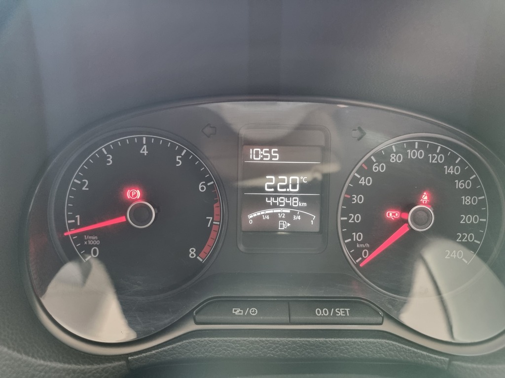 VOLKSWAGEN POLO VIVO POLO VIVO 1.4 TRENDLINE (5DR) - 15