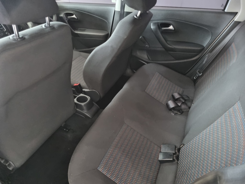 VOLKSWAGEN POLO VIVO POLO VIVO 1.4 TRENDLINE (5DR) - 9