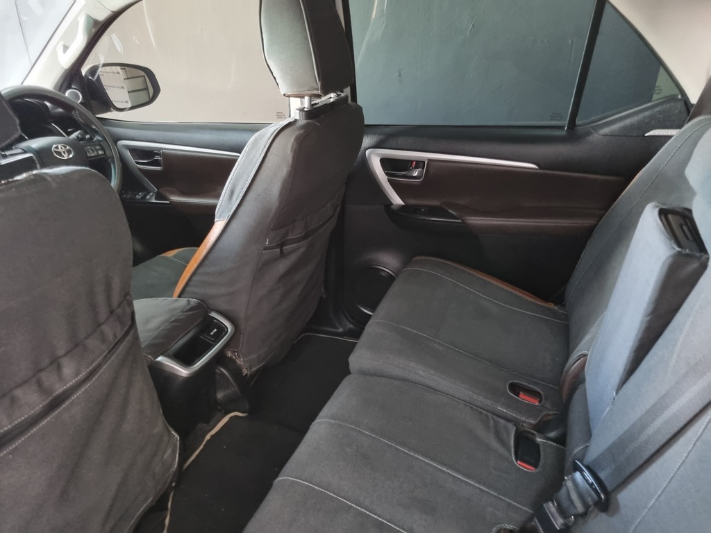 TOYOTA FORTUNER FORTUNER 4.0 V6 4X4 A/T - 9