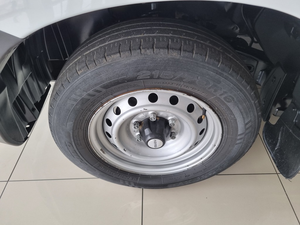 ISUZU D-MAX D-MAX 250C S/C P/U - 7