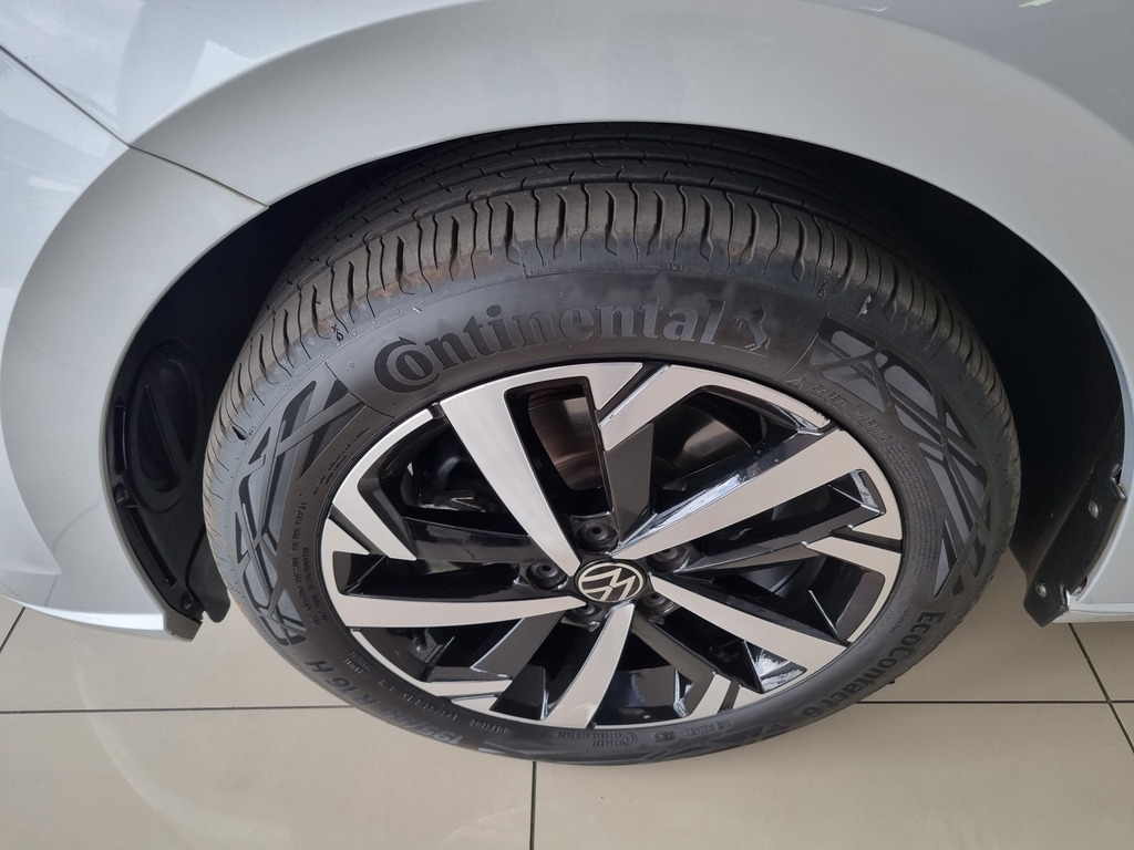 VOLKSWAGEN POLO POLO 1.0 TSI LIFE DSG