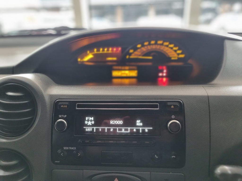 TOYOTA ETIOS ETIOS 1.5 Xi 5Dr - 12