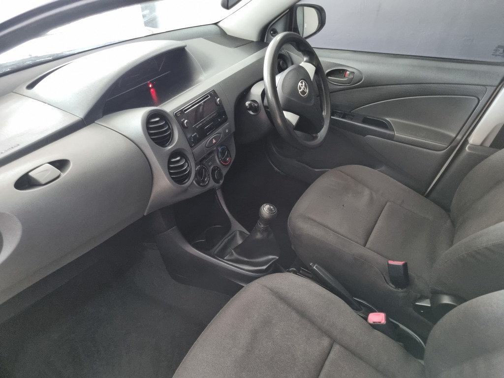 TOYOTA ETIOS ETIOS 1.5 Xi 5Dr - 7