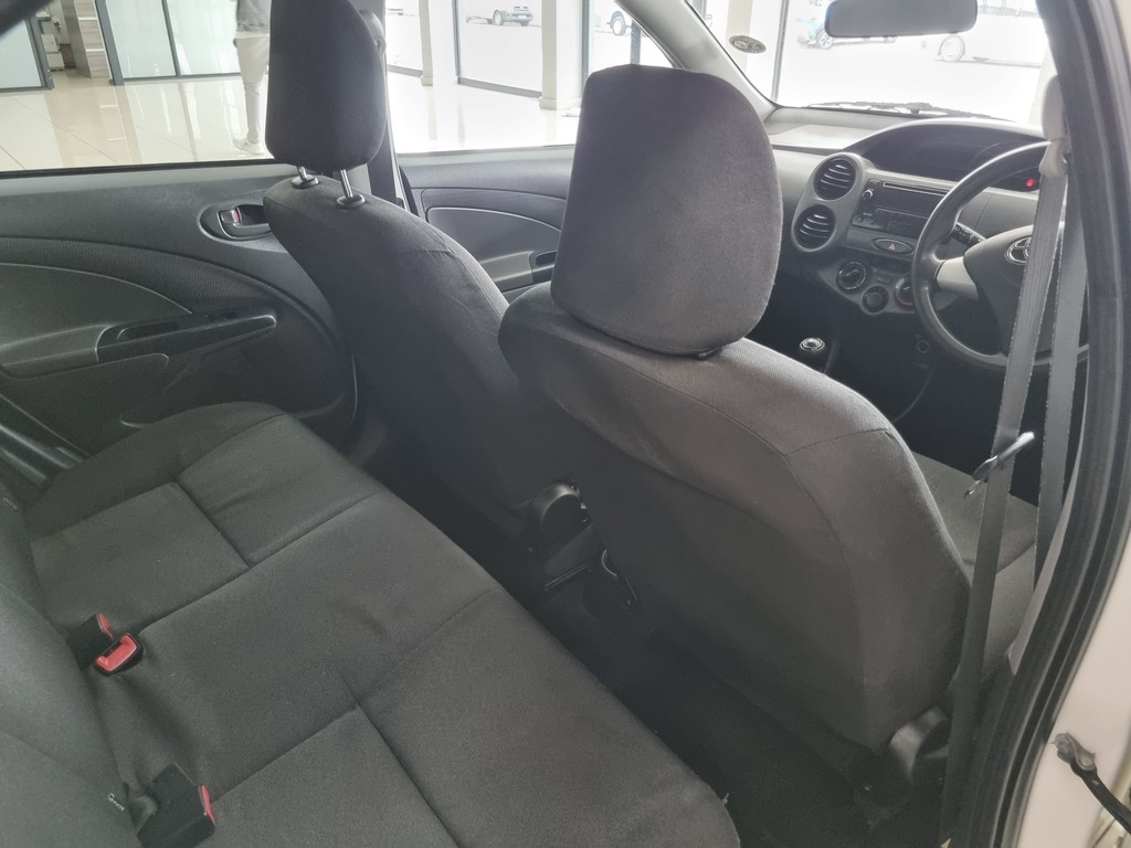 TOYOTA ETIOS ETIOS 1.5 Xi 5Dr - 9