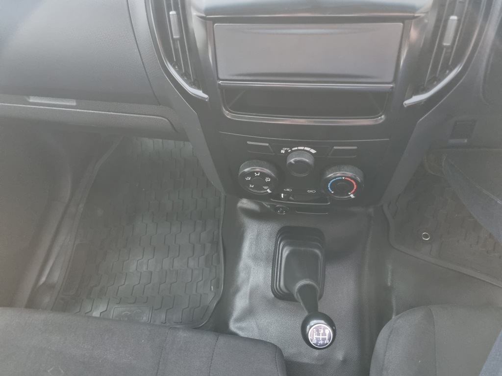 ISUZU D-MAX D-MAX 250C S/C P/U - 10