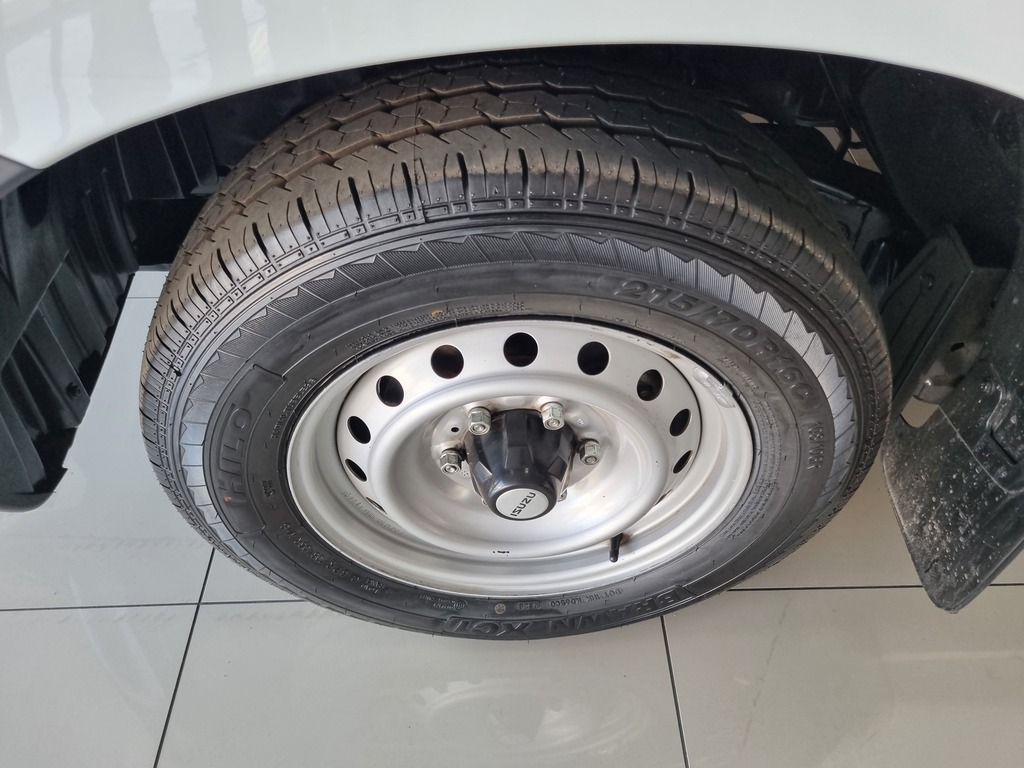 ISUZU D-MAX D-MAX 250C S/C P/U - 5