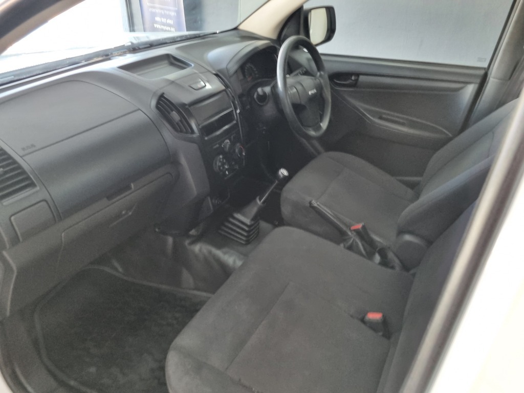 ISUZU D-MAX D-MAX 250C S/C P/U - 7