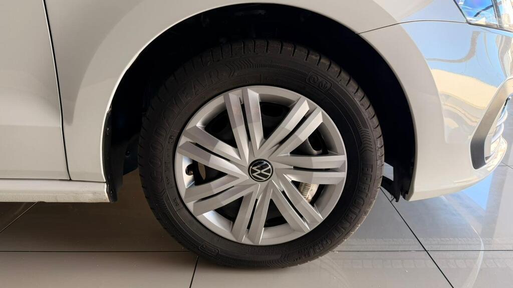 VOLKSWAGEN Polo Vivo POLO VIVO 1.4 (5DR) - 12