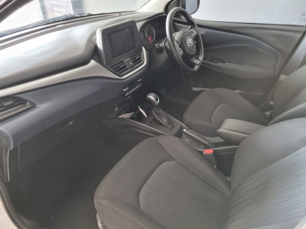 TOYOTA STARLET STARLET 1.5 Xs A/T - 8