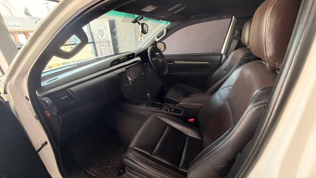 TOYOTA HILUX HILUX 2.8 GD-6 RB LEGEND A/T P/U E/CAB - 16