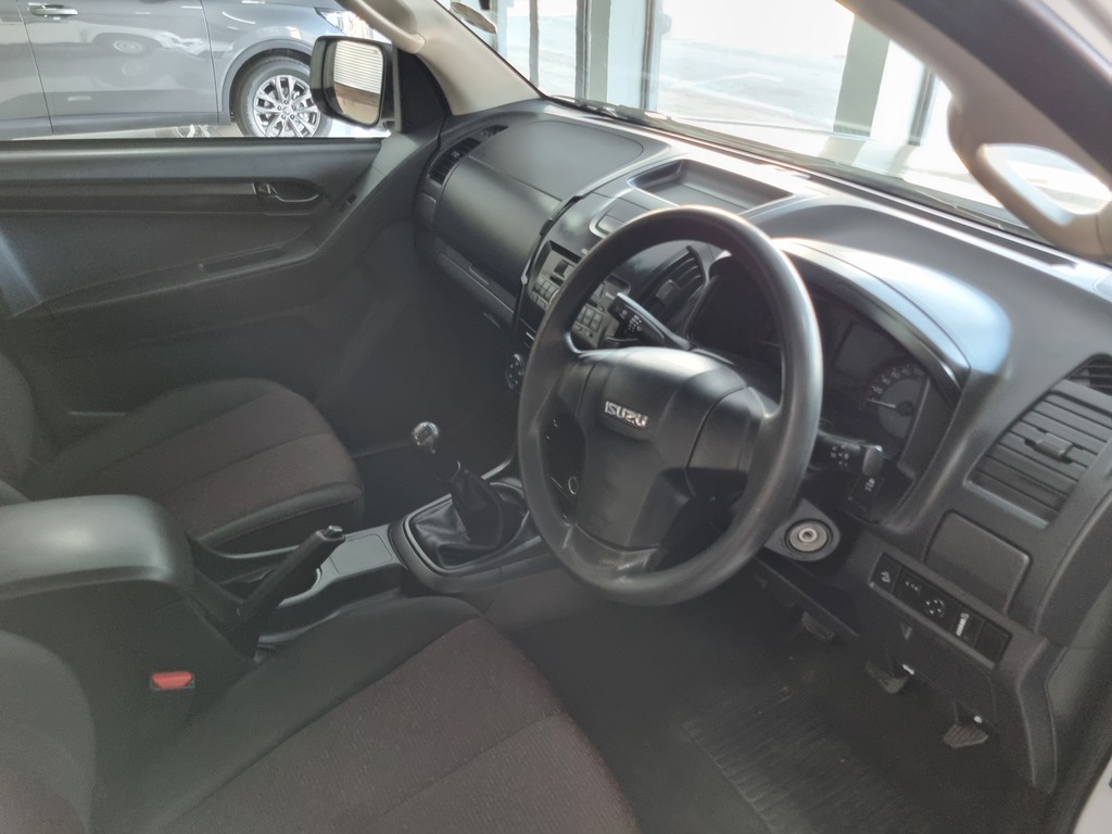ISUZU D-MAX D-MAX 250 HO HI-RIDE D/C P/U