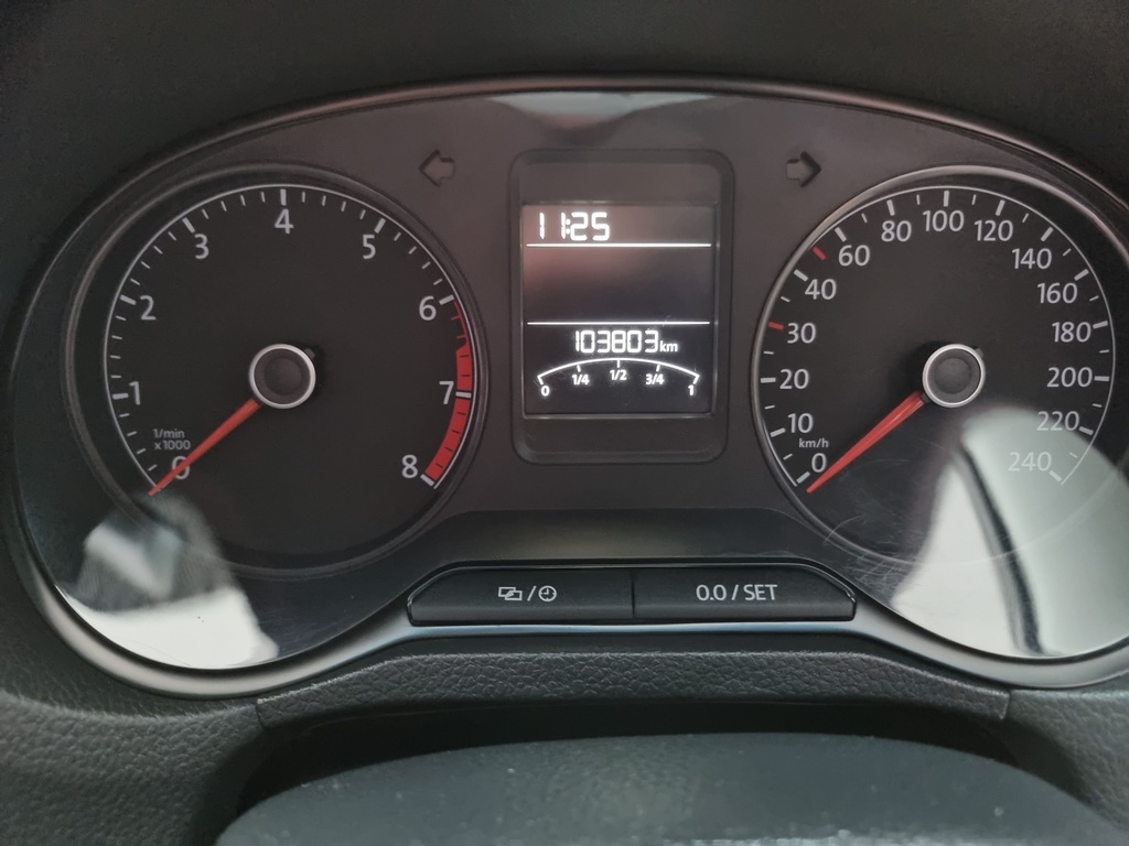 VOLKSWAGEN POLO VIVO POLO VIVO 1.4 TRENDLINE (5DR) - 12