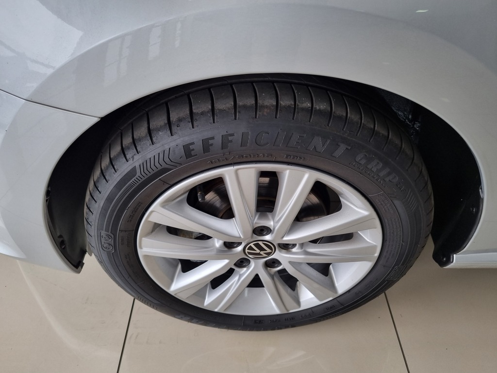 VOLKSWAGEN POLO VIVO POLO VIVO 1.4 TRENDLINE (5DR) - 5