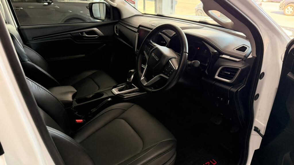 ISUZU D-MAX D-MAX 3.0 Ddi LSE 4X4 A/T D/C P/U - 15