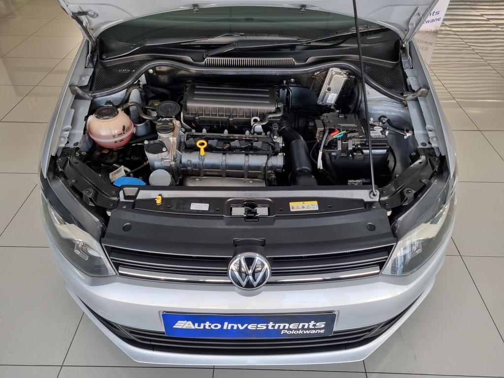 VOLKSWAGEN POLO VIVO POLO VIVO 1.4 COMFORTLINE (5DR) - 2