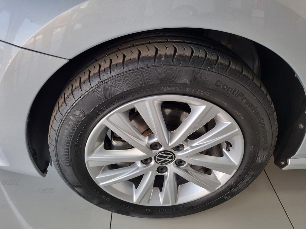 VOLKSWAGEN POLO VIVO POLO VIVO 1.4 COMFORTLINE (5DR) - 5