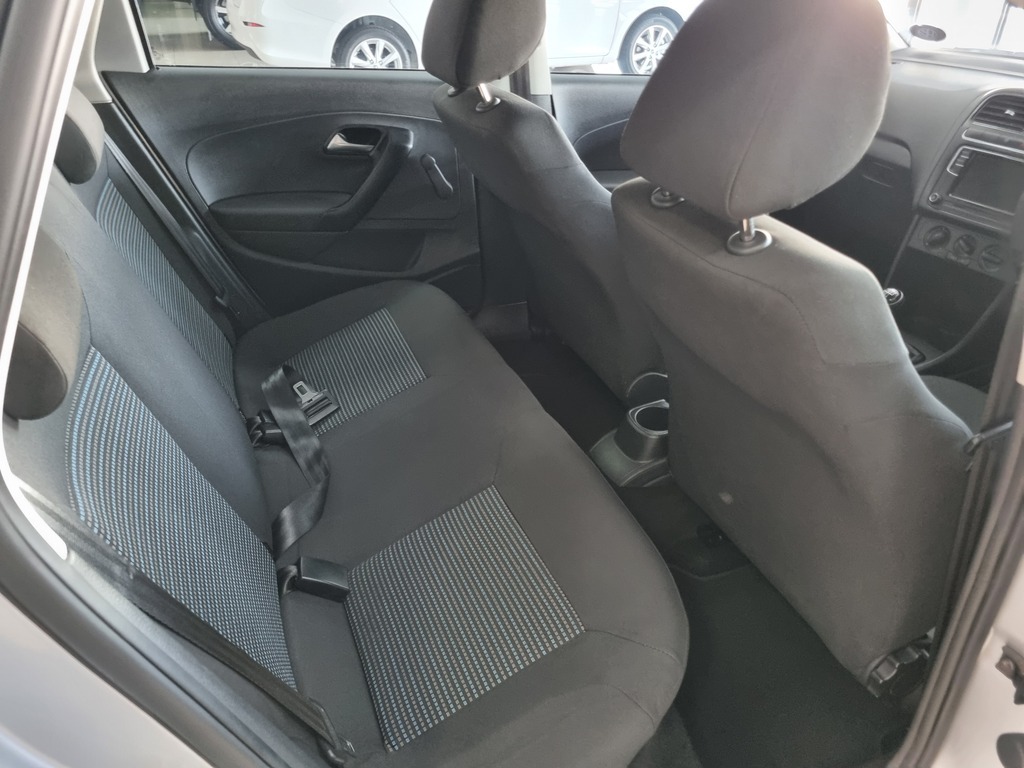 VOLKSWAGEN POLO VIVO POLO VIVO 1.4 COMFORTLINE (5DR) - 9