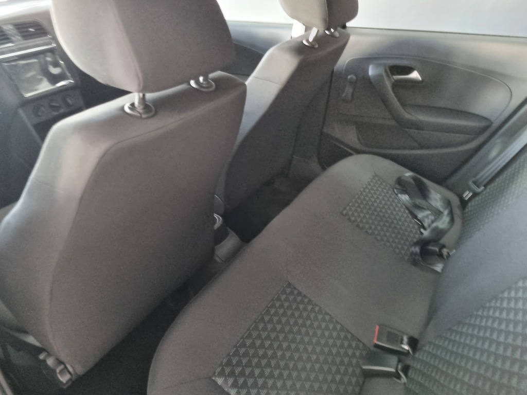 VOLKSWAGEN POLO VIVO POLO VIVO 1.4 (5DR) - 8