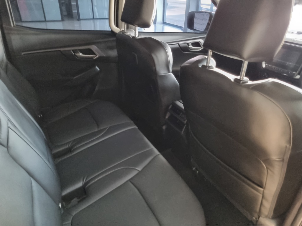 ISUZU D-MAX D-MAX 1.9 Ddi HR LS A/T D/C P/U - 9