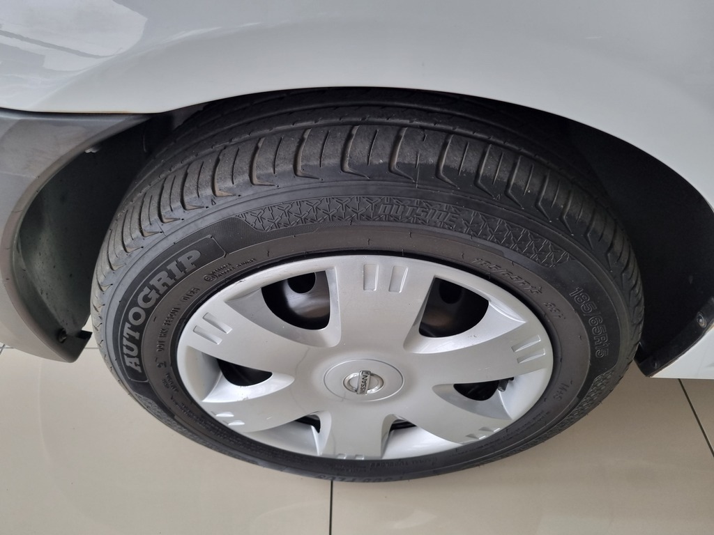 NISSAN NP200 NP200 1.6  A/C SAFETY PACK P/U S/C - 5