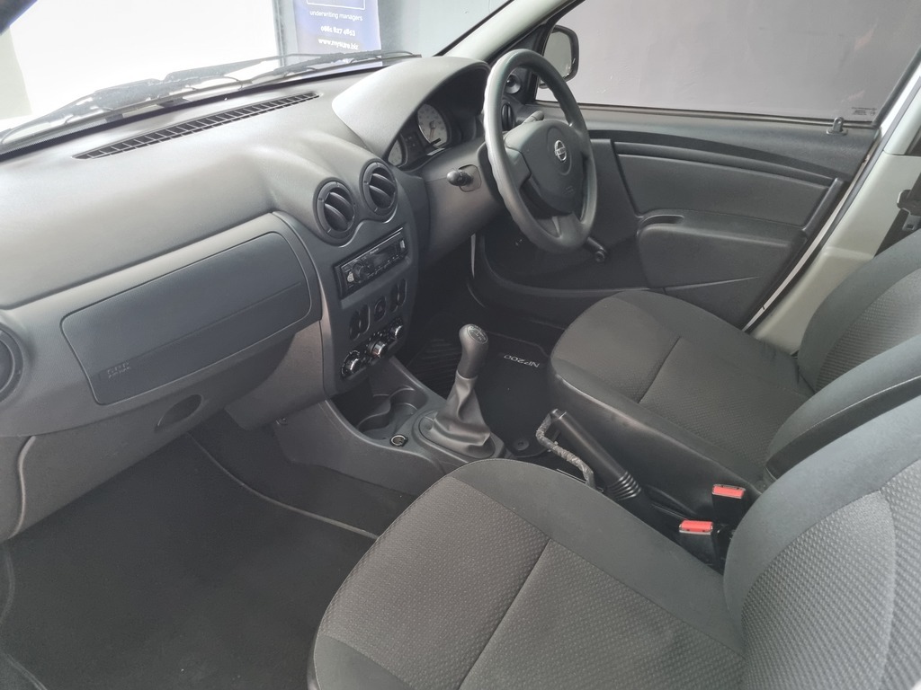 NISSAN NP200 NP200 1.6  A/C SAFETY PACK P/U S/C - 7