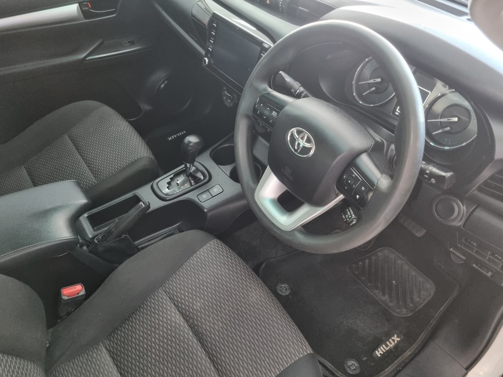TOYOTA HILUX HILUX 2.4 GD-6 RB RAIDER A/T P/U E/CAB - 10