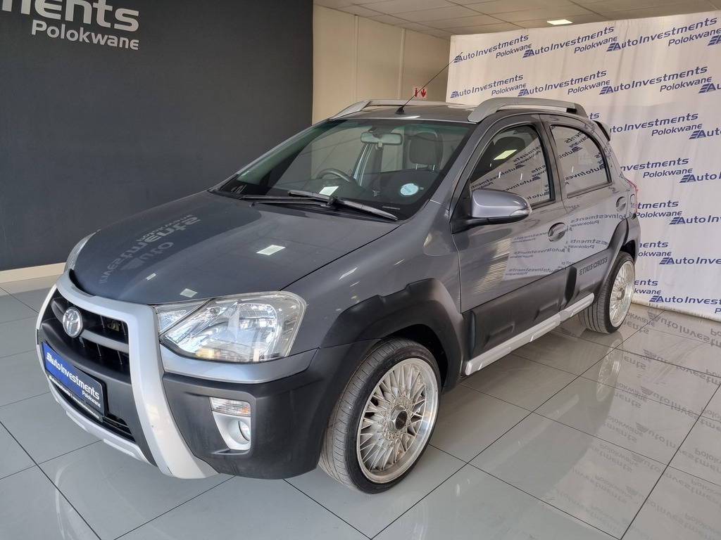 TOYOTA ETIOS ETIOS CROSS 1.5 Xs 5Dr - 1